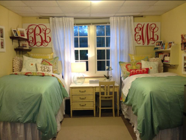 DIY Your Dorm: MONOGRAMS!